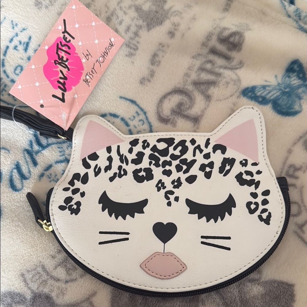 Betsey Johnson White and Black Cat Face Bag